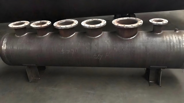 德格集分水器算压力容器么